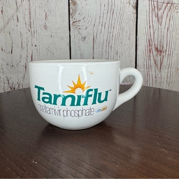 Huge Ceramic Mug Bowl! perfect for soups or hot cocoa and whipped cream - Picture 7 of 7